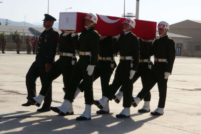 Pençe-Yıldırım şehidi memleketine uğurlandı