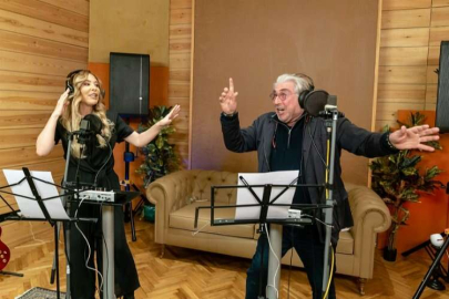 'Müstakbel Damat' ekibi Gripin ile stüdyoya girdi