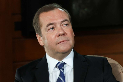 Medvedev'den 2023 tahminleri: 'ABD'de iç savaş çıkacak'