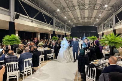 Yargı ve siyaset camiasını bir araya getiren düğün