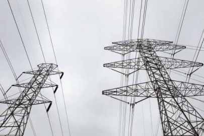 Sanayi elektriğine yüzde 12 indirim bekleniyor