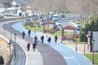 Doğuda kış, batıda yaz havası