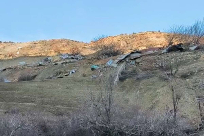 Deprem bölgesi Malatya'da heyelan, bir mezrayı yuttu