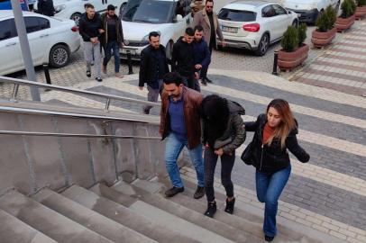 Araç çalıp ilçe ilçe gezen 3 şüpheli kıskıvrak yakalandı; suç makinesi çıktılar