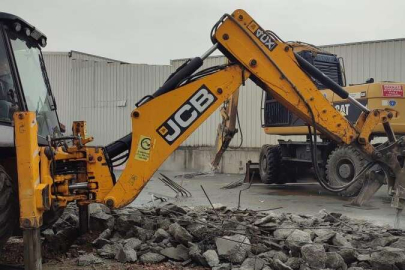 Gürsu’da bu yılın ilk iki ayında 8 kaçak yapı yıkıldı