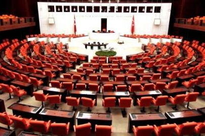 Emeklilikte Yaşa Takılanlar yasa teklifi TBMM'de kabul edildi