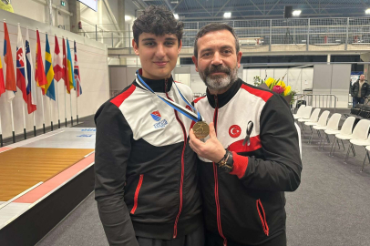 Bursalı eskrimci Tolga Aslan, Avrupa'da tarih yazdı