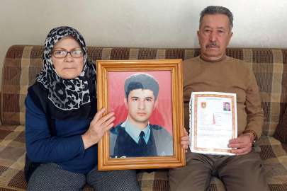 Depremde oğlu şehit olan baba, maaşını depremzedelere bağışladı