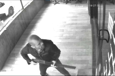 Aile kaçtı saldırgan pompalı tüfekle kovaladı