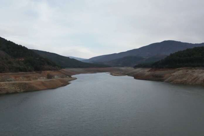 Uludağ'a kar yağdı, barajların doluluk oranı az da olsa arttı