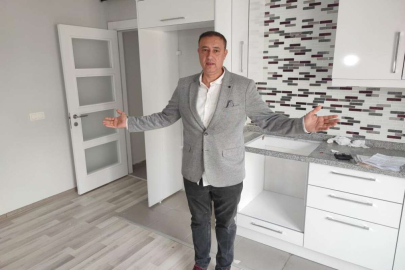 Depremden sonra evine döndü, hayatının şokunu yaşadı