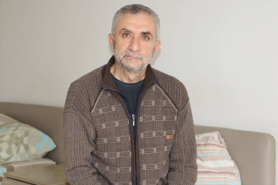 Adıyaman'da birçok arkadaşını kaybeden vatandaş: 'Yerin dibine giriyoruz sandık'