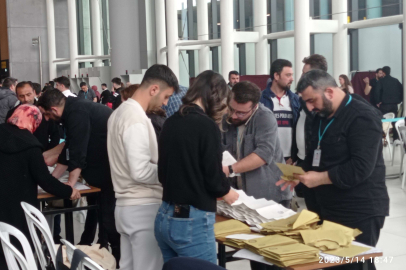 İstanbul Havalimanı’nda oy sayımı başladı