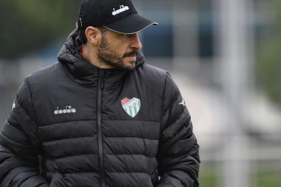 Özer Hurmacı 10 maçta 16 puan topladı