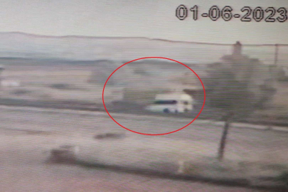 Bursa’da öğretmenin öldüğü, 16 öğrencinin yaralandığı feci kaza kamerada