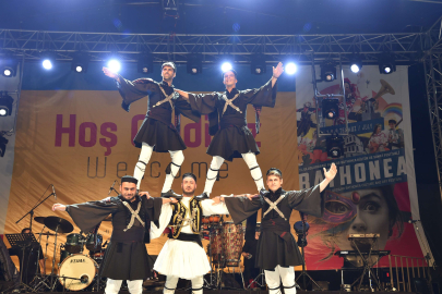 9 ülkeden gelen 450'den fazla sanatçı Avcılar'da buluştu