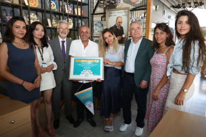 Nilüfer’de örnek işletme belgesini başkanlar verdi