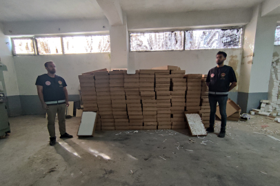 Gümrük Muhafaza ekipleri tütün kaçakçılığı operasyonunda 60 milyon 562 bin lira değerinde kaçak malzeme ele geçirdi