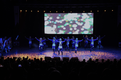 Osmangazi’de Balkan coşkusu Açık Hava Tiyatrosu’na sığmadı