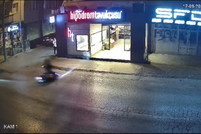 Motosiklete çarpan motosikletli metrelerce böyle savruldu