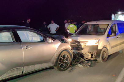 Tamirciye bırakılan araçla gezi keyfi kazayla bitti: 6 yaralı