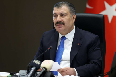 Bakan Koca: “Küresel Covid aşısı baskısına boyun eğmemiz mümkün değil”