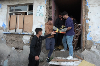 Alkol almak için manzarayı seçti, 25 metreden evin bahçesine düştü