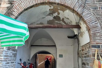 Fidan Han'daki restorasyon yılan hikayesine döndü