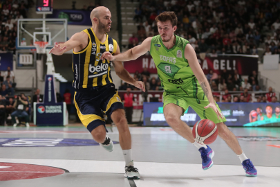 Türkiye Sigorta Basketbol Süper Ligi: Tofaş: 86 - Fenerbahçe: 95