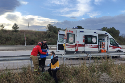 Otomobil refüje uçtu: 3 yaralı