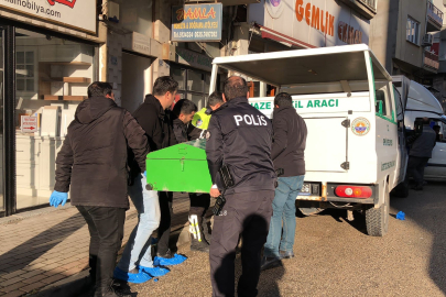 Yabancı uyrukluların kaldığı evde bıçaklı kavga: 1 ölü, 2 yaralı