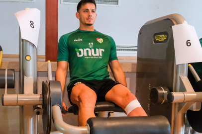 Bursaspor salonda çalıştı