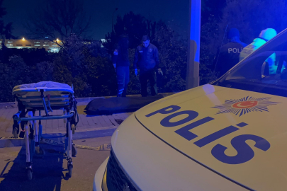 Bursa'da feci kaza: Otomobile çarpan motosikletteki 2 kişi hayatını kaybetti