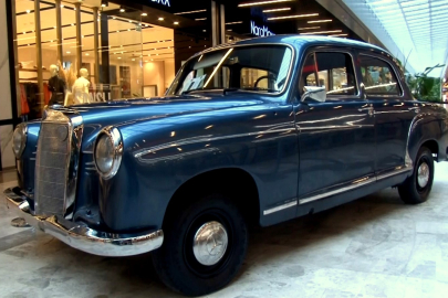 Bursalı koleksiyonerin gözde otomobillerine değer biçilemiyor