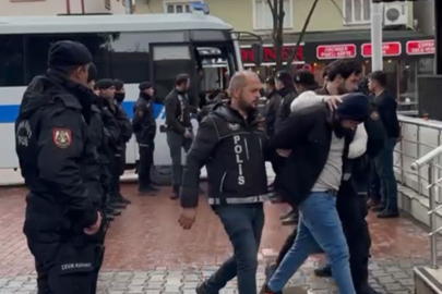 Bursa’da küme evlerine operasyon : 6 şüpheli yakalandı 1 polis memuru yaralandı