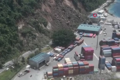 Vanuatu'da 7.3 büyüklüğünde deprem: 1 ölü