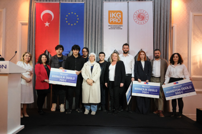 'Artırılmış gerçeklik, artırılmış beceriler, yeni insan' ile gelecek konuşuldu