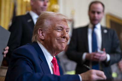 Trump: "Güney Kore ve Japonya’ya yüzde 25 gümrük vergisi uygulanacaktır"