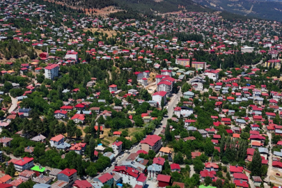 20 bin kişinin yaşadığı yaylada, sıcak nedeniyle nüfus 450 bine ulaştı