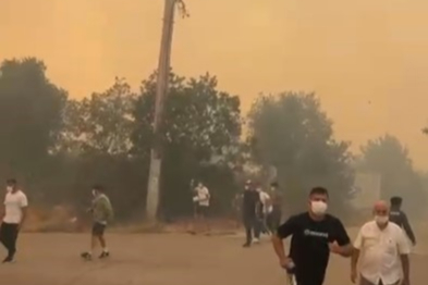 İznik - Karamürsel arasındaki yangın büyüyor