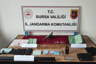 Tarihi incil ve tevratı 5 milyon dolara satmak istedi