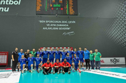 Nilüfer Belediyespor yoluna kayıpsız devam ediyor