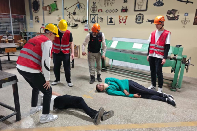 Bursa'da gerçeğini aratmayan tatbikat