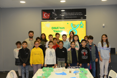 Nilüfer’de çocuklar muzdan DNA izolasyonu yaptı