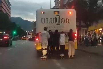 Bursa'da gençlerin tehlikeli yolculuğu