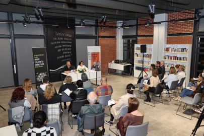 Koza Buluşmaları’nda kadına yönelik şiddet ve edebiyat konuşuldu