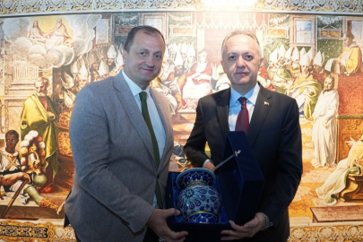 İznik Göl Bazilikası Ören Yeri Karşılama Merkezi hizmete girdi