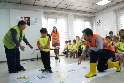 Osmangazi kreşlerinde miniklere iş güvenliği eğitimi