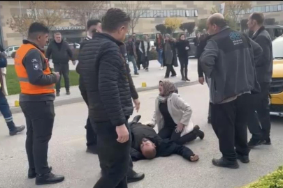 Hastane önünde feci kaza