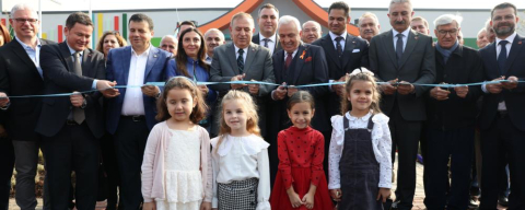 Nilüfer Belediyesi’nin dördüncü, kreş ve gündüz bakımevi açıldı